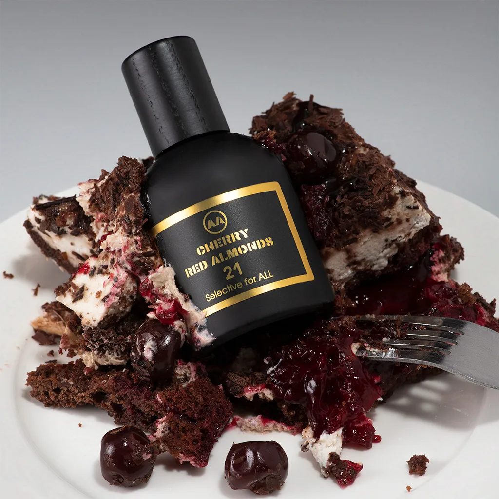 Cherry-Red-Almonds